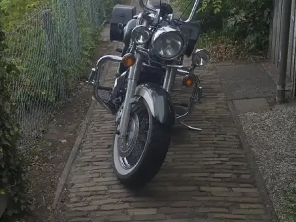 1999 Yamaha XV 1600 - € 4.000 (1/1)