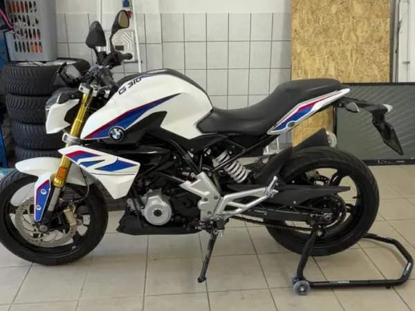 2017 BMW G310R (2017) - € 3.000 · Bieden (1/1)