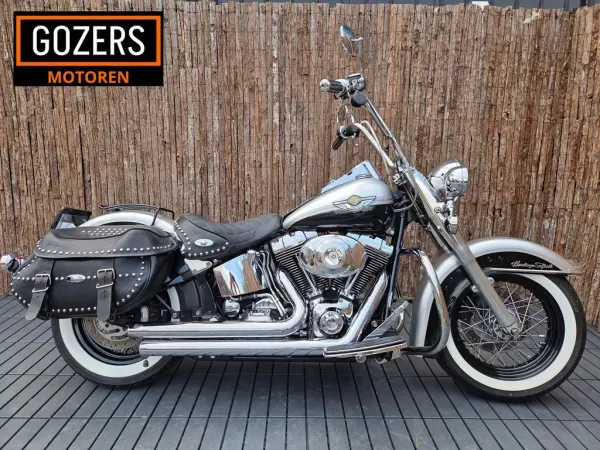2003 Harley-Davidson Heritage Softail Classic FLSTC - € 7.900 (1/1)
