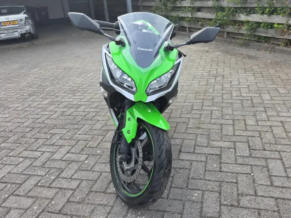 2015 Kawasaki Ninja 300 - € 4.250 (1/1)