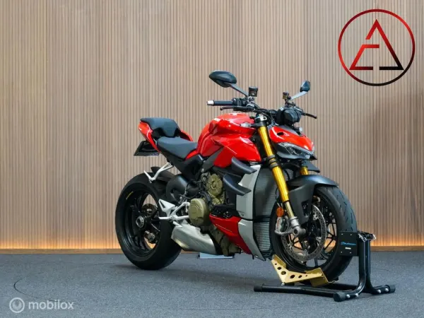 2023 Ducati Streetfighter V4 S - €22,999 (1/1)