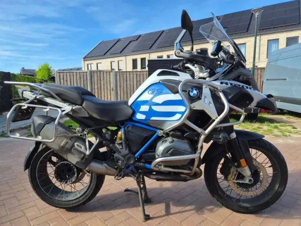2018 BMW R 1200 GS Adventure 2018 TFT - €11,500 · Bidding (1/1)