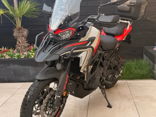 Bouwjaar onbekend Benelli trk 702 x - € 8.650 · Bieden (1/1)