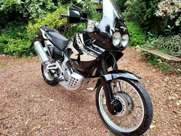 2002 Honda XRV 750 Africa Twin - € 7.500 (1/1)