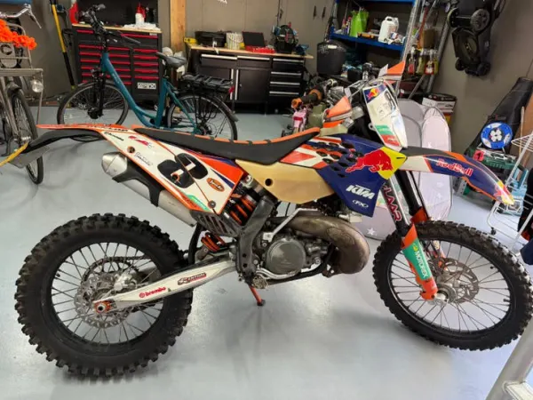 2007 KTM 300 EXC - €3,700 · Bidding (1/1)