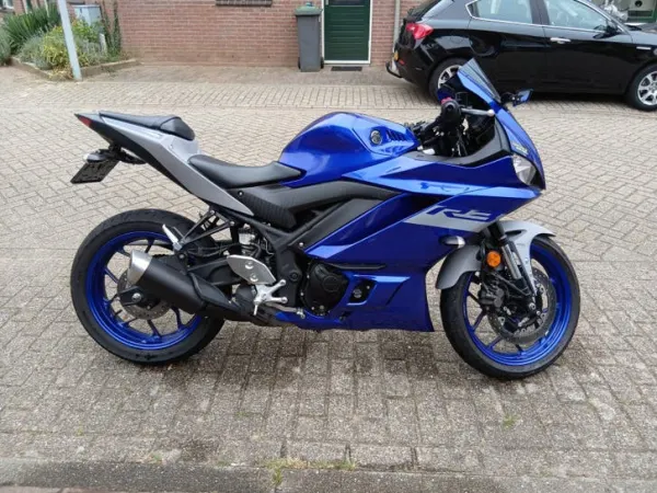 2020 Yamaha YZF R3 - € 5.999 (1/1)