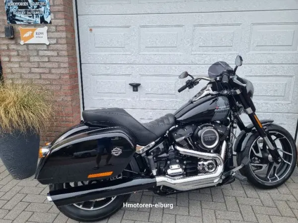 2021 Harley-Davidson Sport Glide 5HD Jekill and Hyde-BJ’ 07-2021 ( Nieuwstaat ) - € 17.650 (1/1)