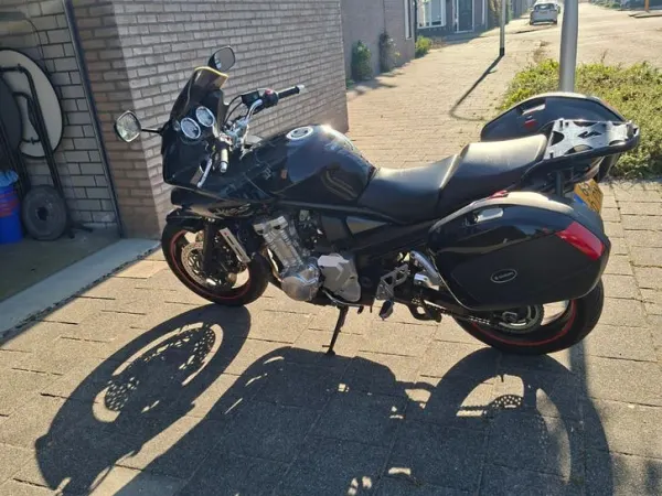 2008 Suzuki Bandit 1250 - €2,750 · Bidding (1/1)