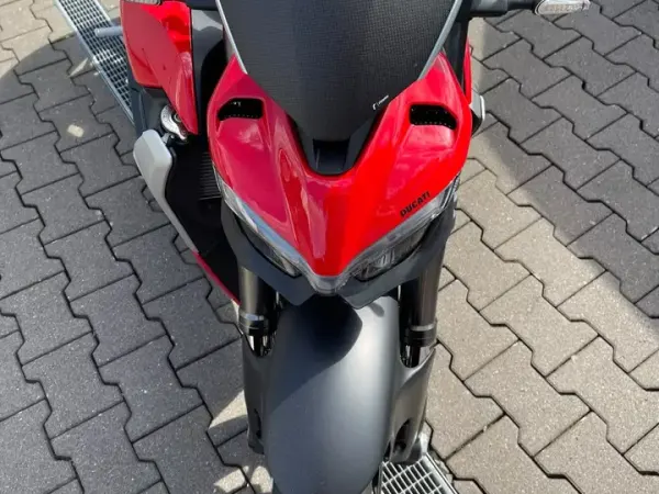 2023 Ducati Streetfighter - €16,149 (1/1)
