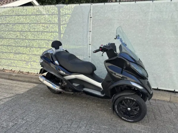 2009 Piaggio MP3 400 - €1,950 (1/1)