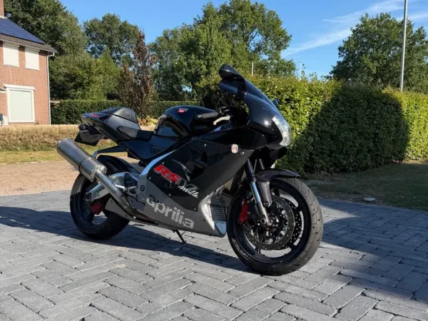 1999 Aprilia RSV Mille - € 2.750 (1/1)