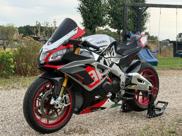 Bouwjaar onbekend Aprilia RSV4 - € 16.950 (1/1)