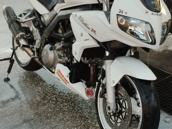 2005 Suzuki SV 1000 - €2,200 (1/1)