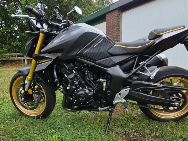 2025 Honda CB 1000 - € 10.900 (1/1)
