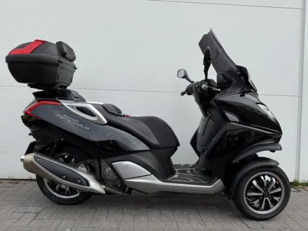 2015 Peugeot Metropolis 400 - Reserved (1/1)