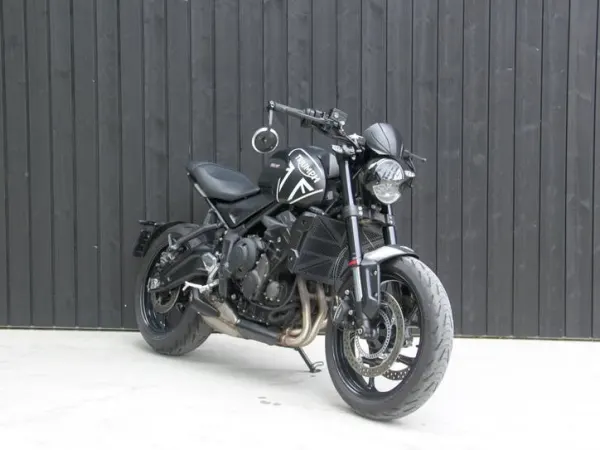 2022 Triumph Trident 660 | 35kw (A2) | Quickshifter - € 6.600 · Bieden (1/1)