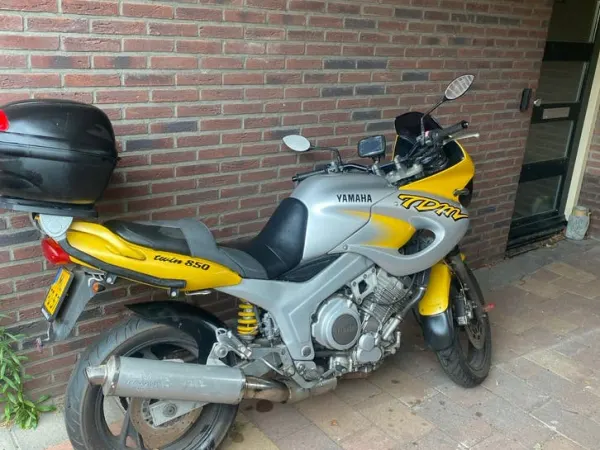 Bouwjaar onbekend Yamaha TDM 850 - € 1.300 · Bieden (1/1)
