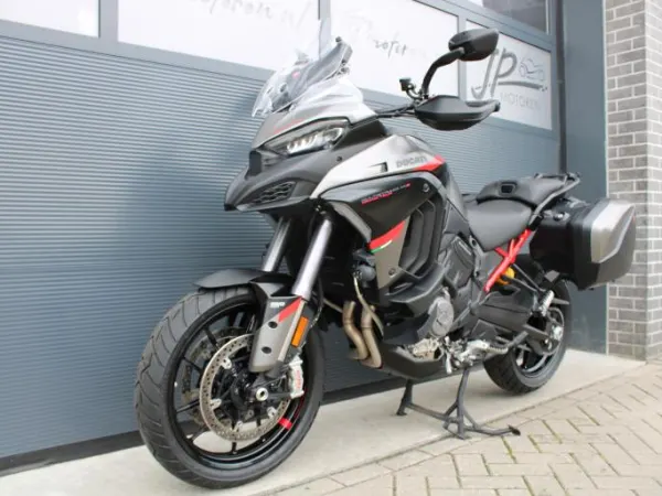 2024 Ducati Multistrada V4 S Grand Tour - € 22.950 (1/1)