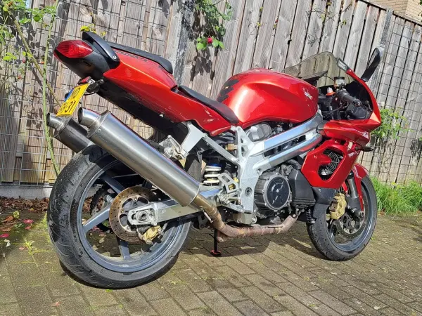 2000 Aprilia SL Falco - €1,950 (1/1)