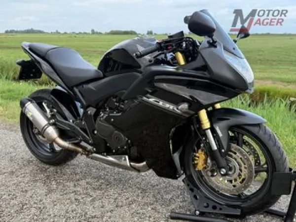 2011 Honda CBR 600 F C-ABS - € 4.999 · Bieden (1/1)