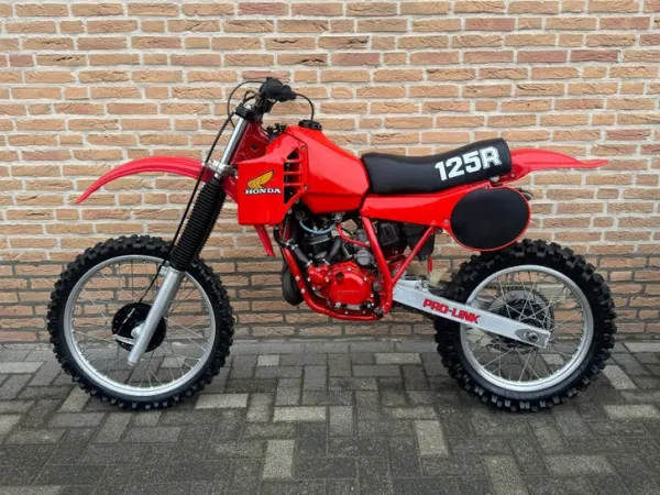 1982 Honda CR 125 - €3,250 · Bidding (1/1)