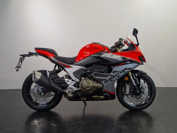 2026 QJMotor SRK 600 RS - €7,399 (1/1)