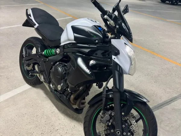 Year unknown Kawasaki ER-6 N - €4,495 (1/1)