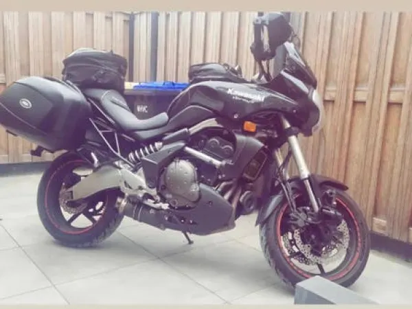 2010 Kawasaki Versys 650 - € 3.500 · Bieden (1/1)