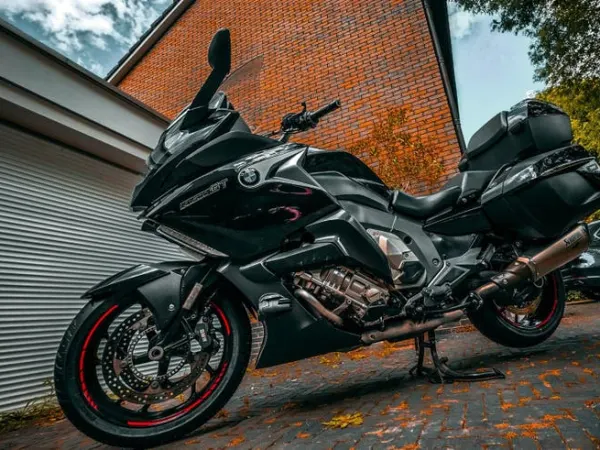 2018 BMW K1600 GT keyless, quickshift, Akrapovic en Alle Opties - €14,500 · Bidding (1/1)