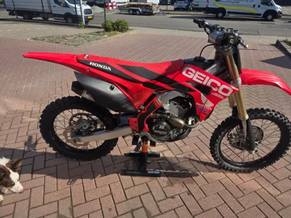 2020 Honda CRF 250 - €3,950 · Bidding (1/1)