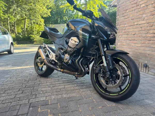 2014 Kawasaki Z 800 - €5,000 · Bidding (1/1)
