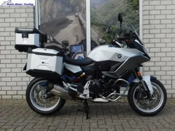 2022 BMW F 900 XR - €11,990 (1/1)