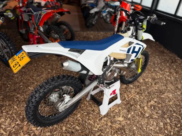 2018 Husqvarna TE 300 - € 5.950 (1/1)