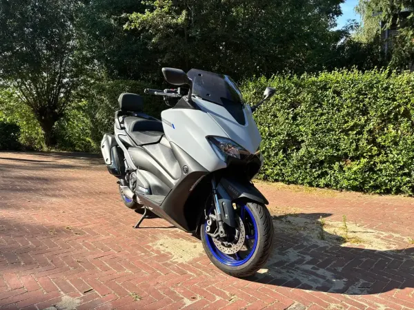 2020 Yamaha Tmax 560 - € 8.500 (1/1)