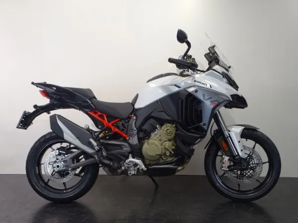 2025 Ducati Multistrada V4 S - € 29.990 (1/1)