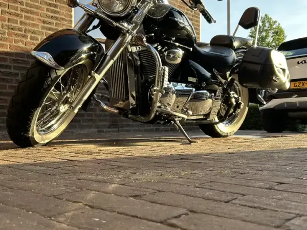 2006 Suzuki Intruder C - € 3.900 (1/1)