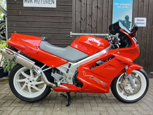 1993 Honda VFR 750 - € 2.400 (1/1)