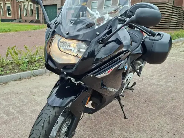 2019 BMW F 800 GT - € 5.900 (1/1)