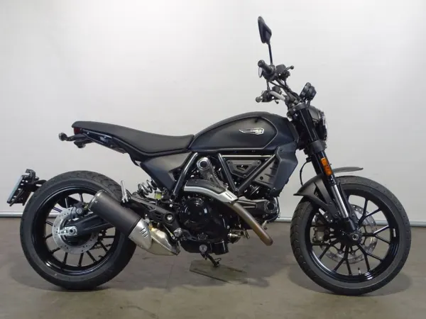 2025 Ducati Scrambler Classic - € 10.990 (1/1)