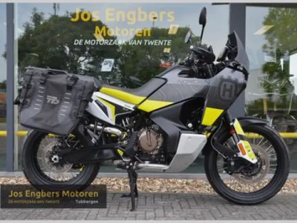 2022 Husqvarna Norden 901 - €10,950 (1/1)