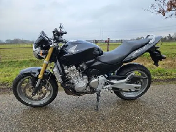 2006 Honda CB600 S Hornet 2006 41085Km Zwart Upside Down Zwart - €2,950 (1/1)