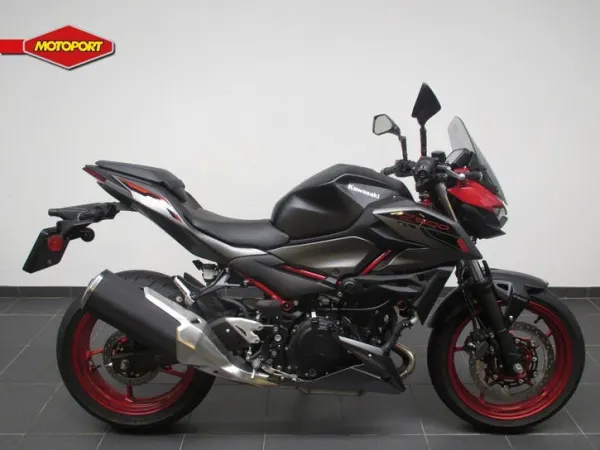 2025 Kawasaki Z 500 SE (bj 2025) - €6,290 · Bidding (1/1)