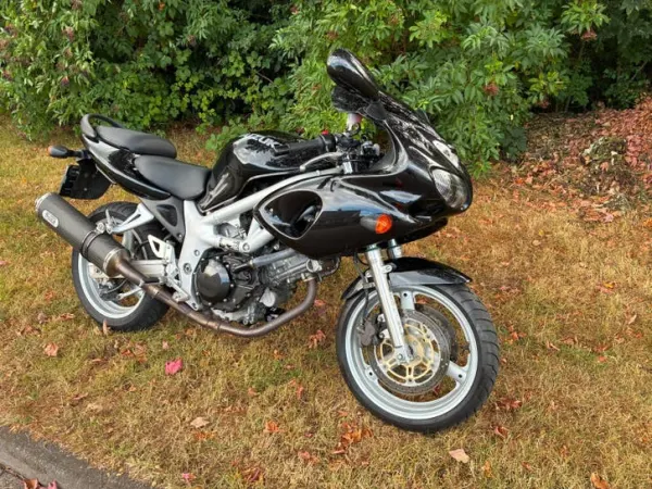 Bouwjaar onbekend Suzuki SV 650 - € 1.750 · Bieden (1/1)