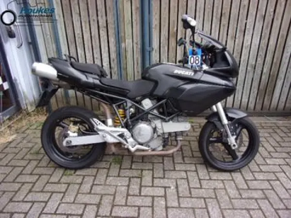 2005 Ducati 620 Multistrada - € 2.450 (1/1)
