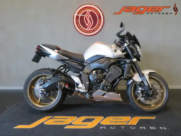 2009 Yamaha FZ 1 - €4,950 (1/1)