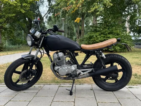 1996 Honda CB250 Custom Scrambler/Cafe Racer - € 1.100 · Bieden (1/1)