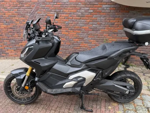 Year unknown Honda X-ADV - €13,950 · Bidding (1/1)