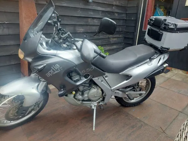 1998 Aprilia Aprillia 650 Allroad 1998, A2 geschikt, top Motor - € 1.650 · Bieden (1/1)