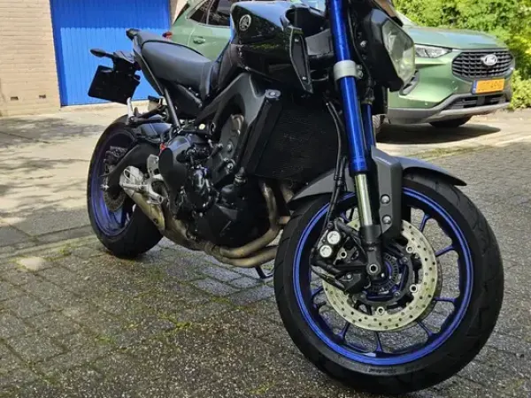 2015 Yamaha MT-09 - € 6.100 (1/1)