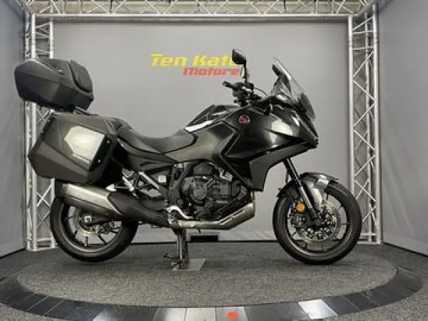 2024 Honda NT 1100 - € 14.940 (1/1)